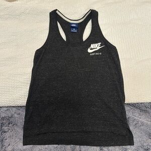 Nike tank